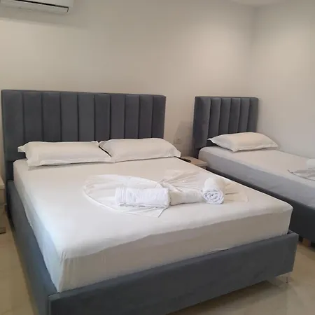 Appartement Mamos *